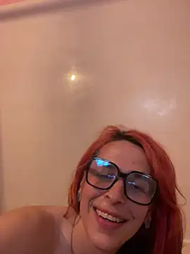 Snapshot of mayra_mayhem chatting on 04.24.26 mayra mayhem online show from 04.24.26