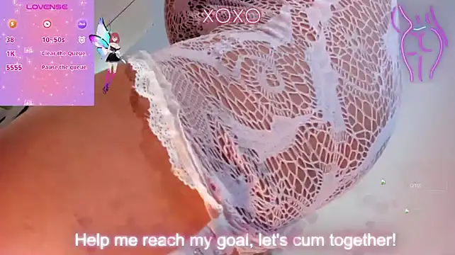 Snapshot of BrandyQueenx chatting on 12.03.25 BrandyQueenx online show from 12.03.25