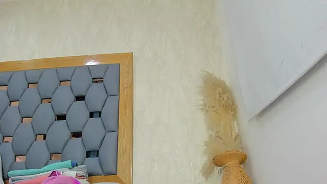 crystal sm online show from 02.27.26