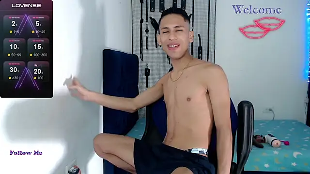 dylan apol0 online show from 11.02.25