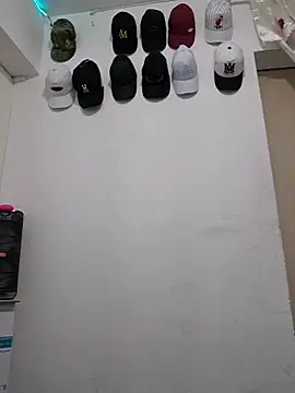 Snapshot of Ethanho0t chatting on 10.15.25 Ethanho0t online show from 10.15.25