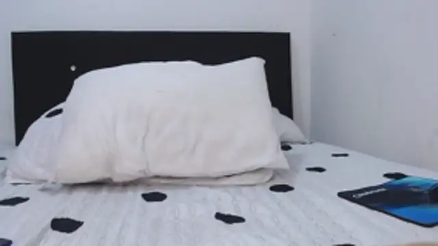 Snapshot of Ethanho0t chatting on 12.20.25 Ethanho0t online show from 12.20.25