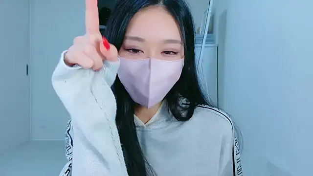 Snapshot of ramuchan_desu chatting on 10.07.25 ramuchan desu online show from 10.07.25