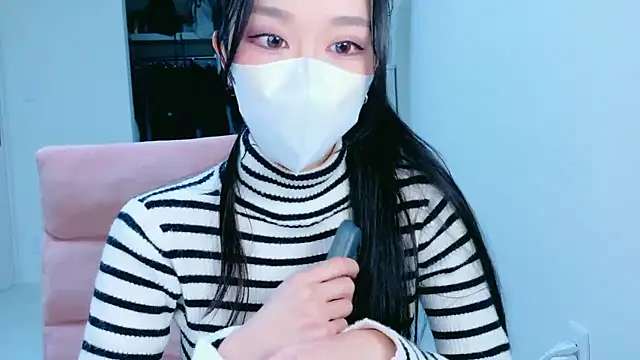 Snapshot of ramuchan_desu chatting on 10.09.25 ramuchan desu online show from 10.09.25