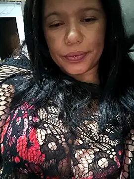 Snapshot of jojo_surfistinha89 chatting on 09.25.25 jojo surfistinha89 online show from 09.25.25