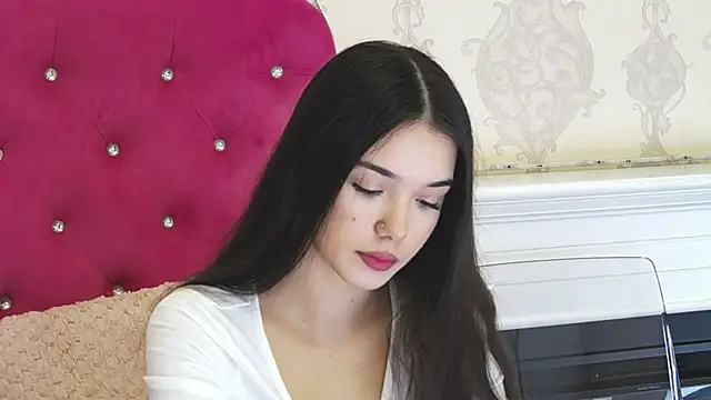 AlexisDevine online show from 11.24.25