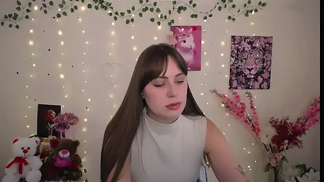 Amanda Bright  online show from 07.10.26