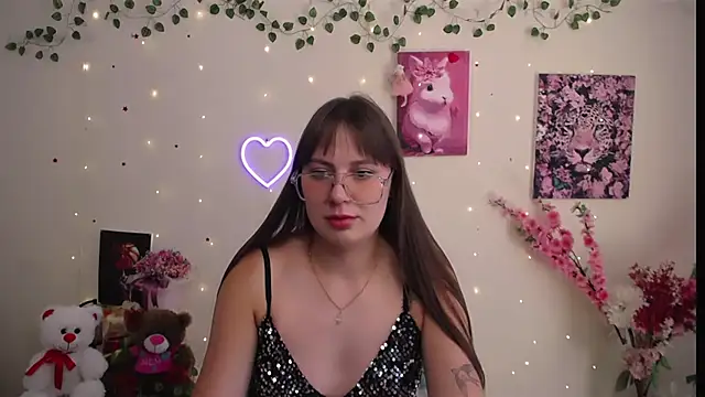 Amanda Bright  online show from 07.16.26