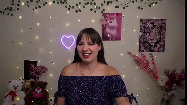 Amanda Bright  online show from 07.22.26