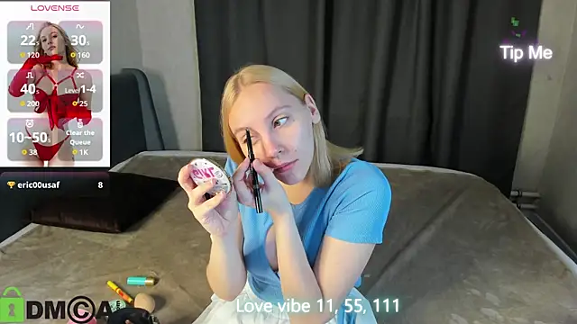 Snapshot of Anna_Chelsea chatting on 10.09.25 Anna Chelsea online show from 10.09.25