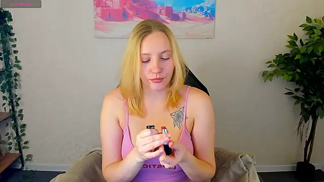 Anna Chelsea online show from 04.23.26