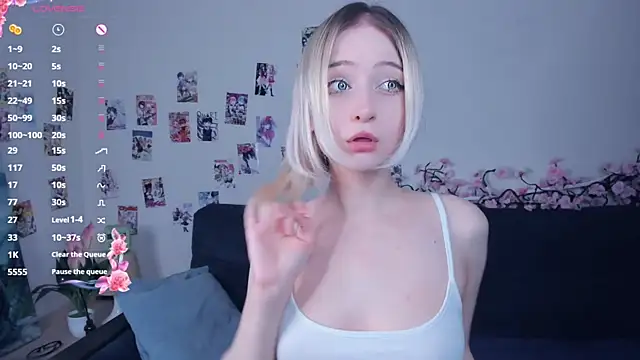 Megan--chan online show from 05.06.26