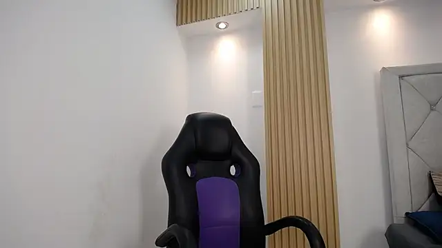 Snapshot of JuanKFit_45 chatting on 05.07.26 JuanKFit 45 online show from 05.07.26