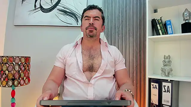 JuanKFit 45 online show from 07.01.26
