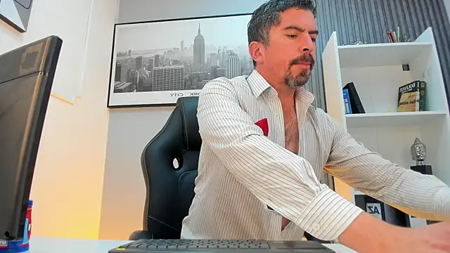 JuanKFit 45 online show from 08.03.26