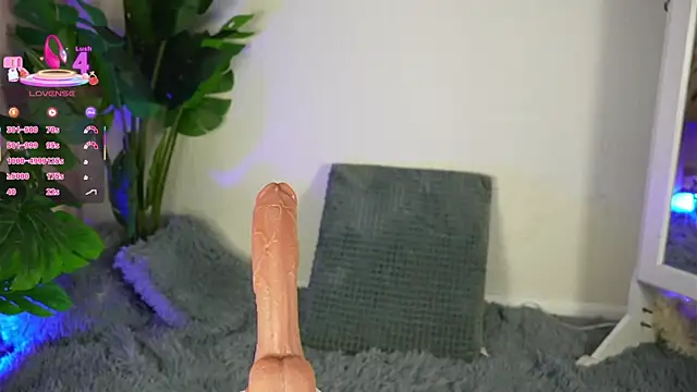 AnnieCouperr online show from 09.29.25