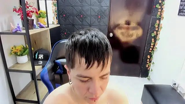  Hannah Hot online show from 04.29.26