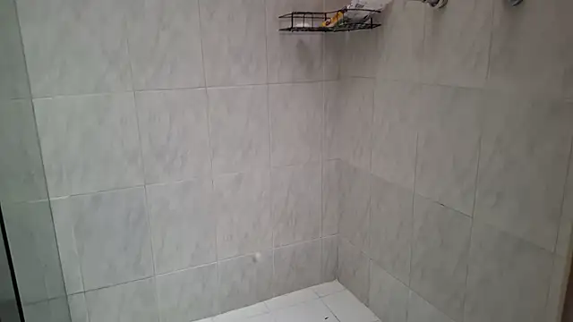 Snapshot of kayleesims_ chatting on 12.14.25 kayleesims online show from 12.14.25