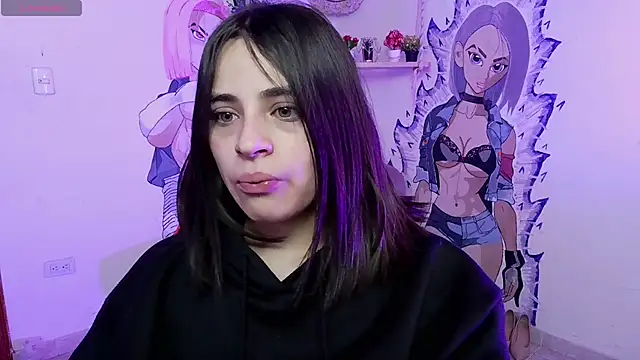 Snapshot of sofi_lara28 chatting on 12.14.25 sofi lara28 online show from 12.14.25