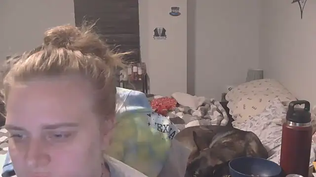 Sexyblonde12344 online show from 09.15.25