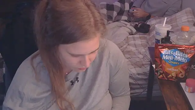 Sexyblonde12344 online show from 10.07.25