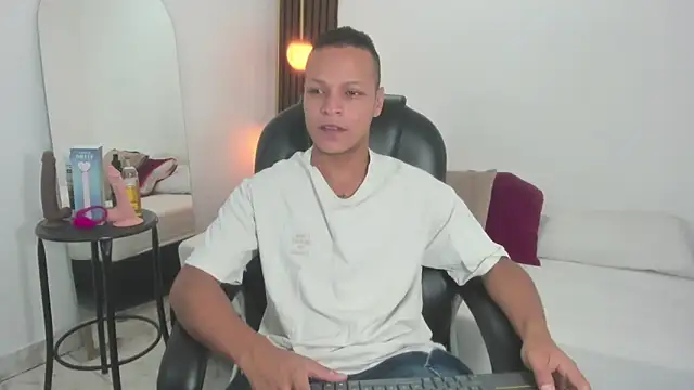 Ricky Owens1 online show from 09.15.25