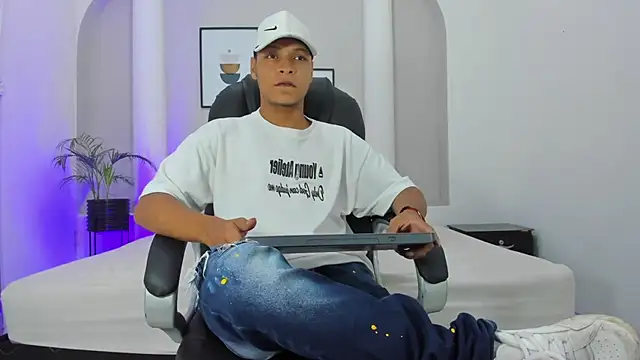 Ricky Owens1 online show from 11.10.25