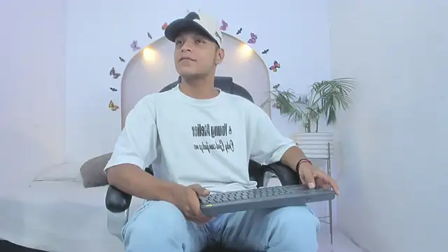 Ricky Owens1 online show from 11.14.25