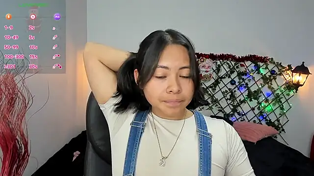 Louisa  clare online show from 12.20.25