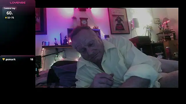 Pussyeat2please online show from 02.05.26