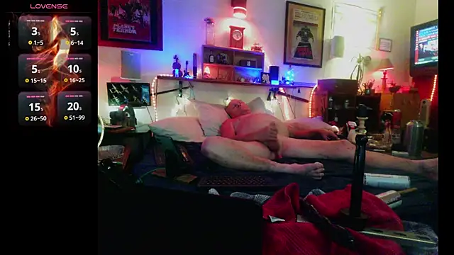 Pussyeat2please online show from 05.18.26