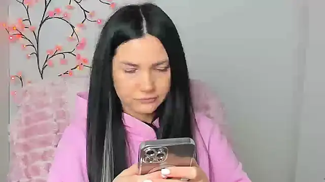 Lune Moon online show from 01.19.26