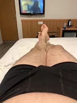 Snapshot of sesa12 chatting on 10.15.25 sesa12 online show from 10.15.25