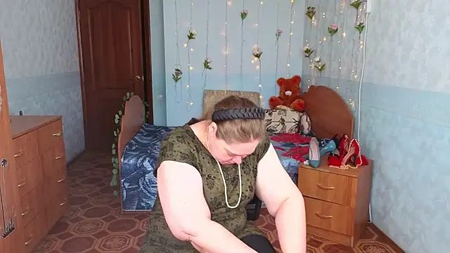 Snapshot of Audrey_Aura chatting on 09.16.25 Audrey Aura online show from 09.16.25