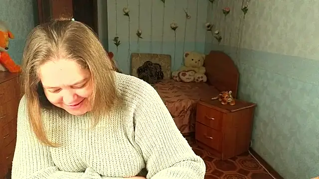 Snapshot of Audrey_Aura chatting on 11.29.25 Audrey Aura online show from 11.29.25