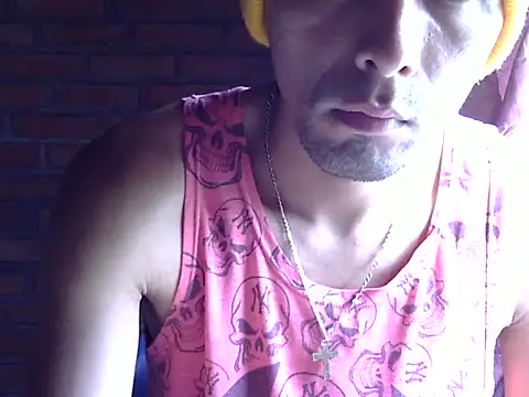 Snapshot of Boycumlatino chatting on 01.07.26 Boycumlatino online show from 01.07.26