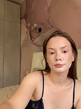 Snapshot of Rosie_Holmes_ chatting on 09.27.25 Rosie Holmes online show from 09.27.25