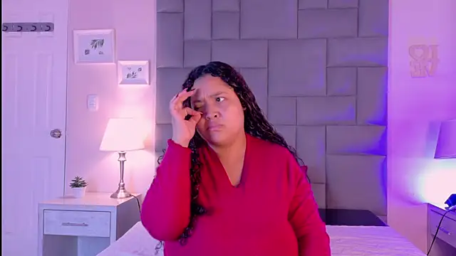 KITY HILL online show from 09.12.25