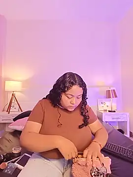 KITY HILL online show from 08.07.26