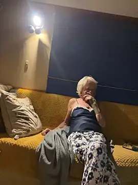 ladyboatlady online show from 09.13.25