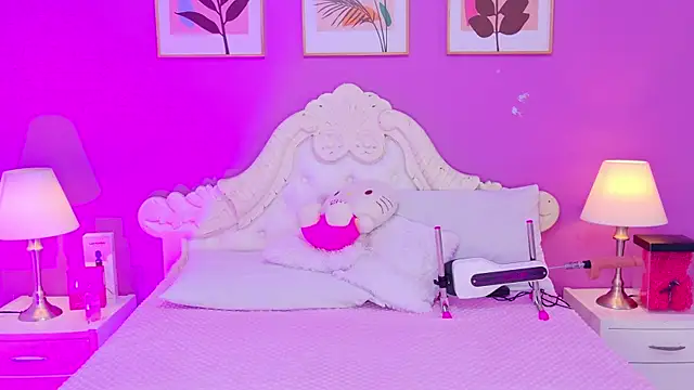 SamantaKane online show from 02.25.26