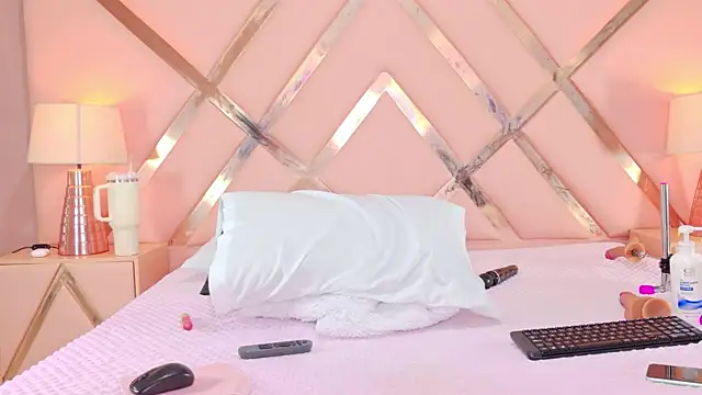 SamantaKane online show from 06.05.26