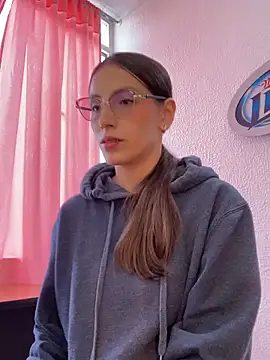 paula miler1 online show from 04.28.26