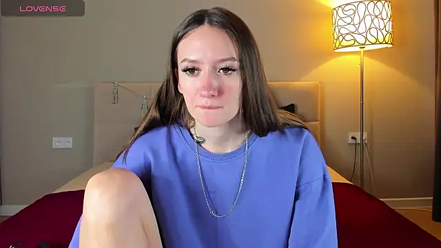 Snapshot of cutienaughtygirl chatting on 10.26.25 cutienaughtygirl online show from 10.26.25