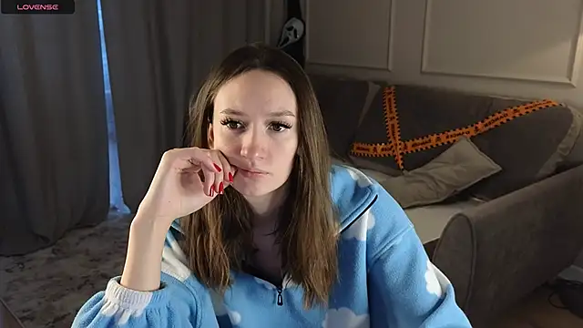 Snapshot of cutienaughtygirl chatting on 11.05.25 cutienaughtygirl online show from 11.05.25