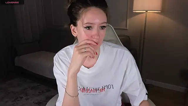 cutienaughtygirl online show from 06.10.26