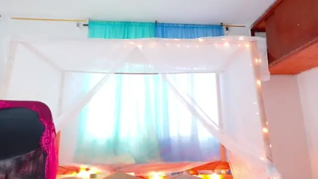 loreaniss online show from 01.31.26