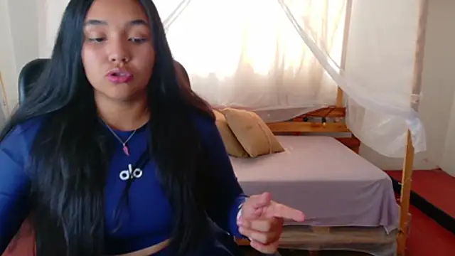 loreaniss online show from 02.21.26