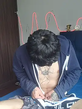 Tattoboy19cm online show from 10.11.25