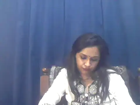 cute indianxo online show from 12.04.25